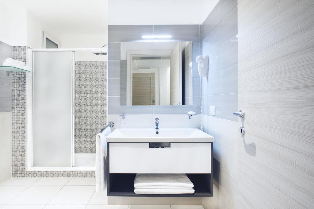 Vuelle Residence Apartments Capo d'Orlando Ruang foto
